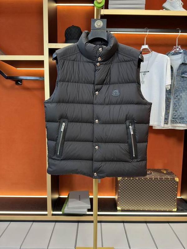 Moncler Men's Outwear 217